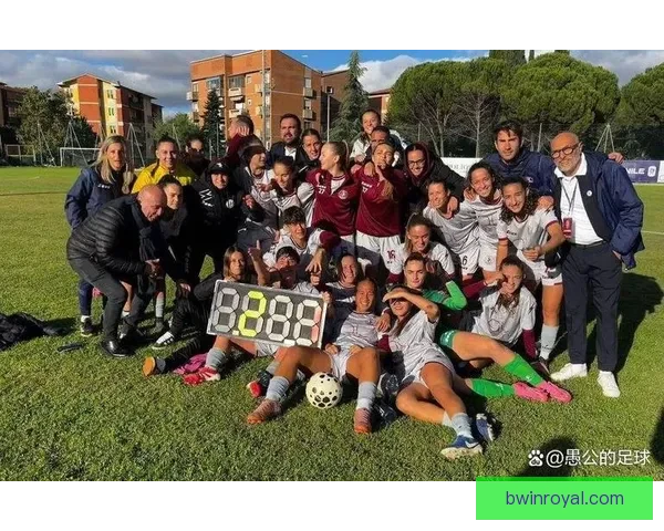 米兰女足主场顽强逼平佛罗伦萨女足一比一展现强强对话新态势